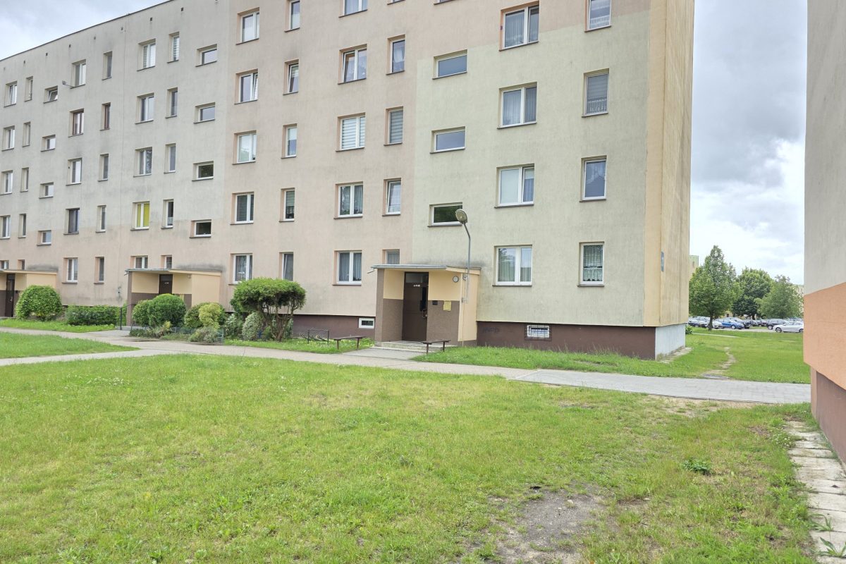 1 mieszkanie ciechanów ul. bat. chłopskich (14)